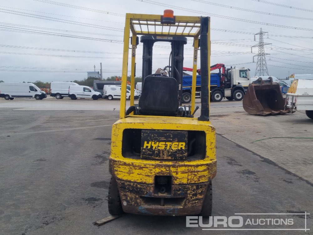 Hyster Diesel Forklift, 3 Stage Free Lift Mast, Side Shift, Forks (Runs, Slow Drive) - Xe nâng: hình 4 Hyster Diesel Forklift, 3 Stage Free Lift Mast, Side Shift, Forks (Runs, Slow Drive) - Xe nâng: hình 4