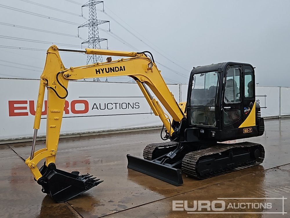 Hyundai R60-7 - Máy xúc mini: hình 1 Hyundai R60-7 - Máy xúc mini: hình 1