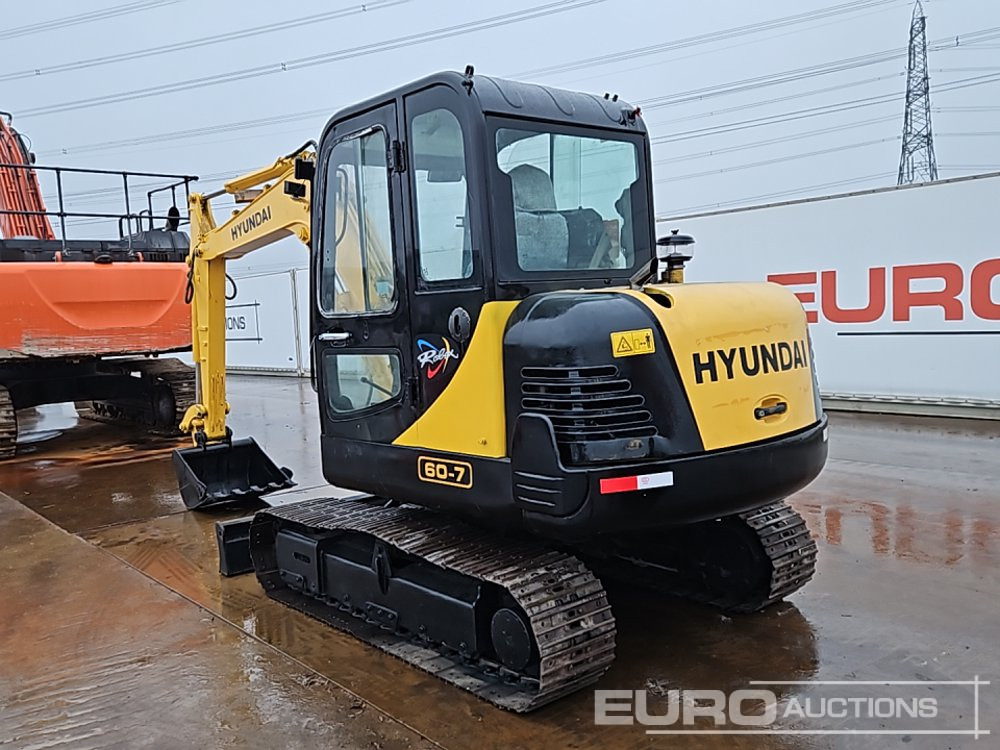 Hyundai R60-7 - Máy xúc mini: hình 3 Hyundai R60-7 - Máy xúc mini: hình 3