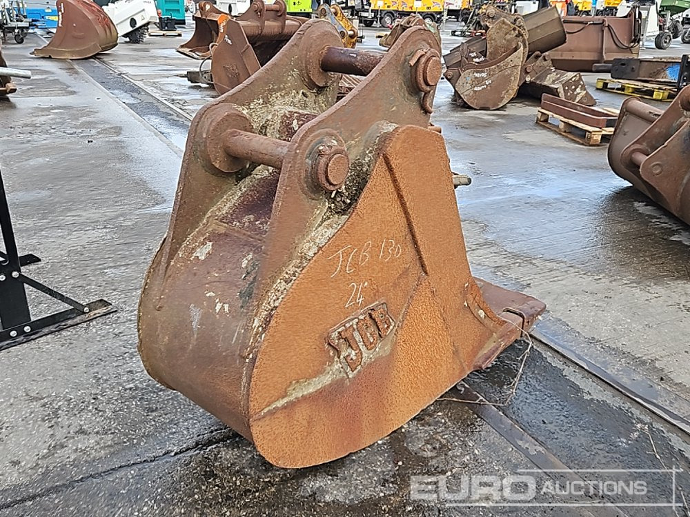 JCB 24" Digging Bucket 65mm Pin to suit 13 Ton Excavator - Gầu: hình 5 JCB 24" Digging Bucket 65mm Pin to suit 13 Ton Excavator - Gầu: hình 5
