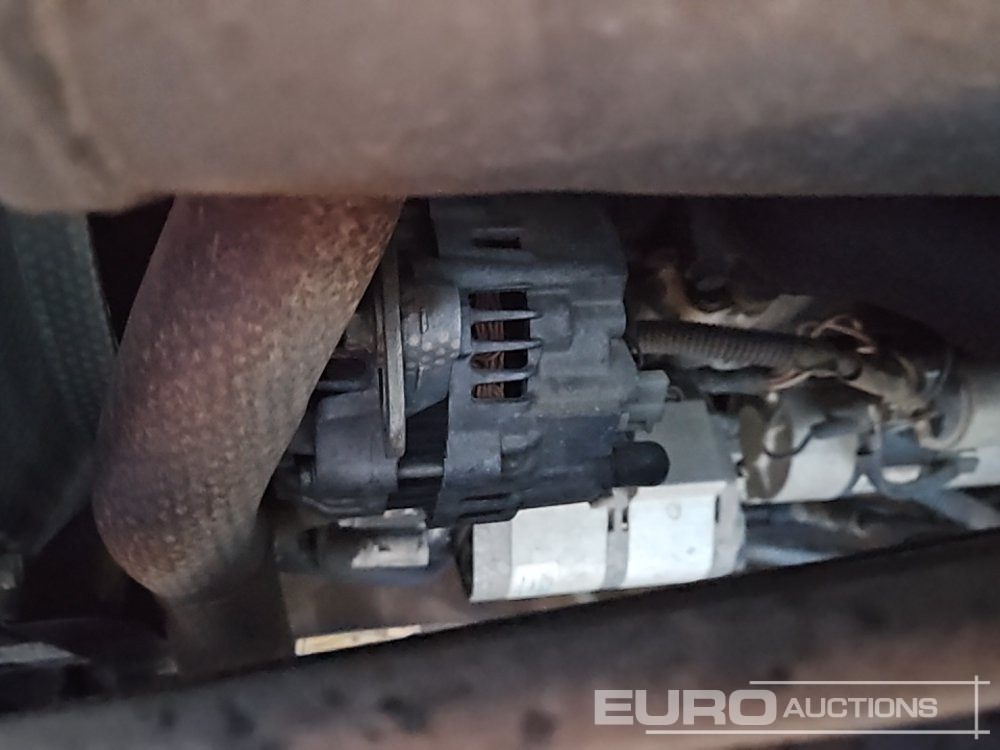 Máy cày mini JCB 331HST: hình 26