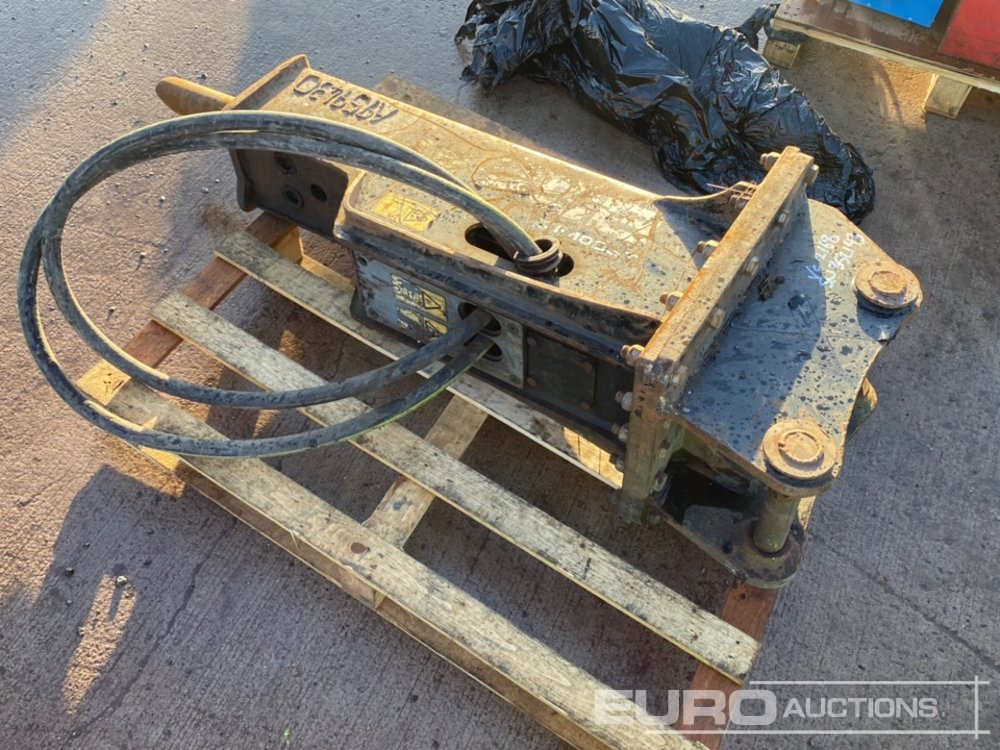 JCB HM033T - Búa thủy lực: hình 2 JCB HM033T - Búa thủy lực: hình 2