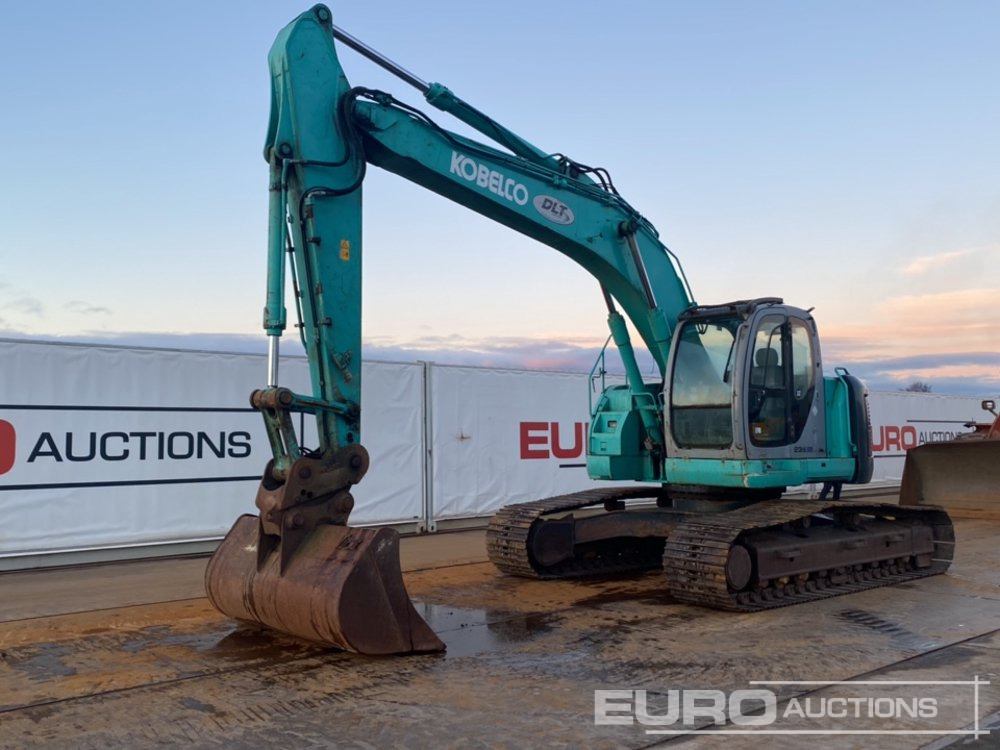 Kobelco SK235SRLC - Máy xúc bánh xích: hình 1 Kobelco SK235SRLC - Máy xúc bánh xích: hình 1