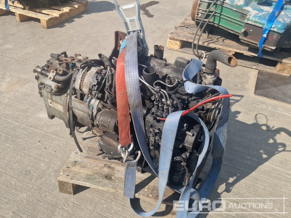 Động cơ Kubota 4 Cylinder Engine, Pump: hình 7