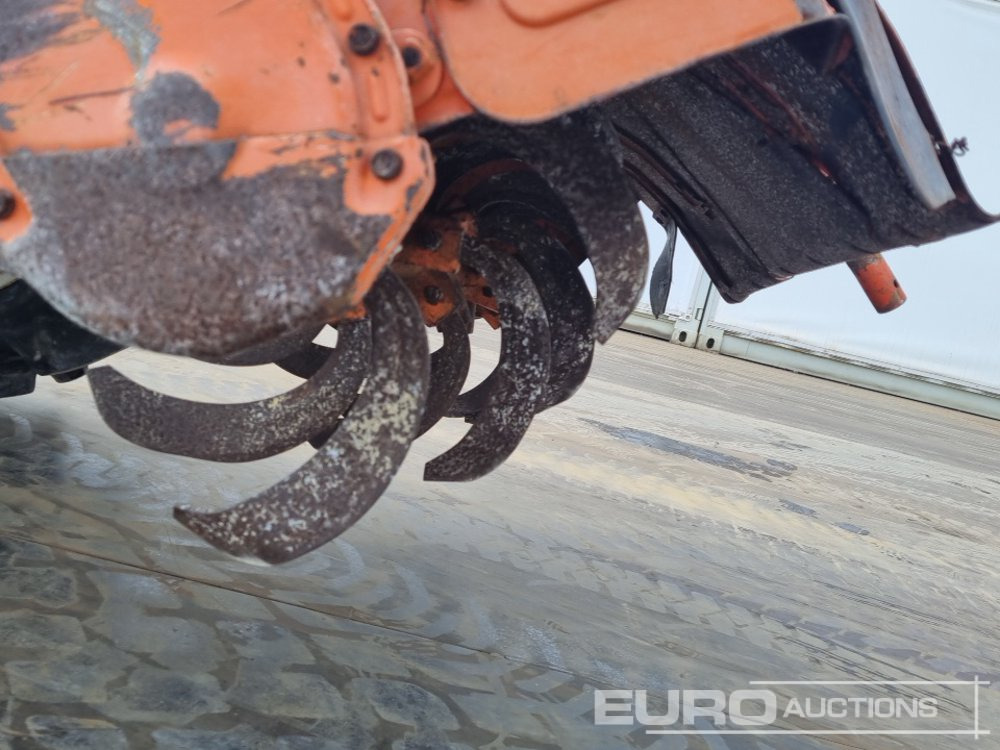 Máy cày mini Kubota B1702: hình 18