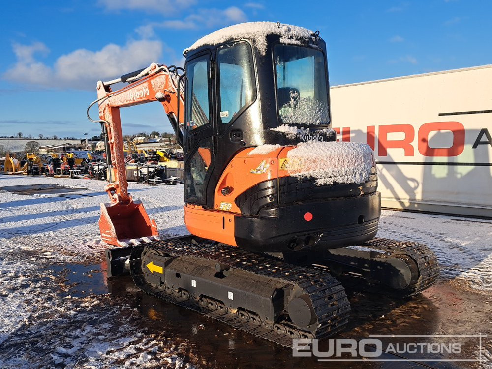 Kubota U55-4 - Máy xúc mini: hình 3 Kubota U55-4 - Máy xúc mini: hình 3