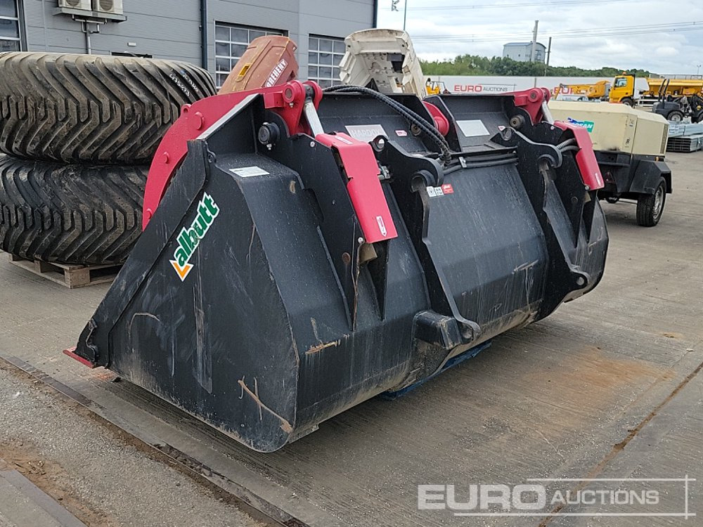 Lalbutt 104" Hydraulic Muck Grab to suit Telehandler - Gầu: hình 3 Lalbutt 104" Hydraulic Muck Grab to suit Telehandler - Gầu: hình 3