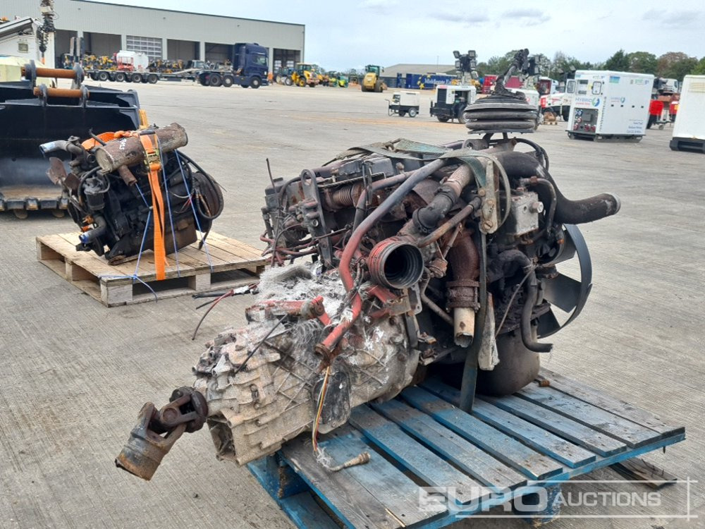 MAN 4 Cylinder Engine, Gearbox - Động cơ: hình 5 MAN 4 Cylinder Engine, Gearbox - Động cơ: hình 5