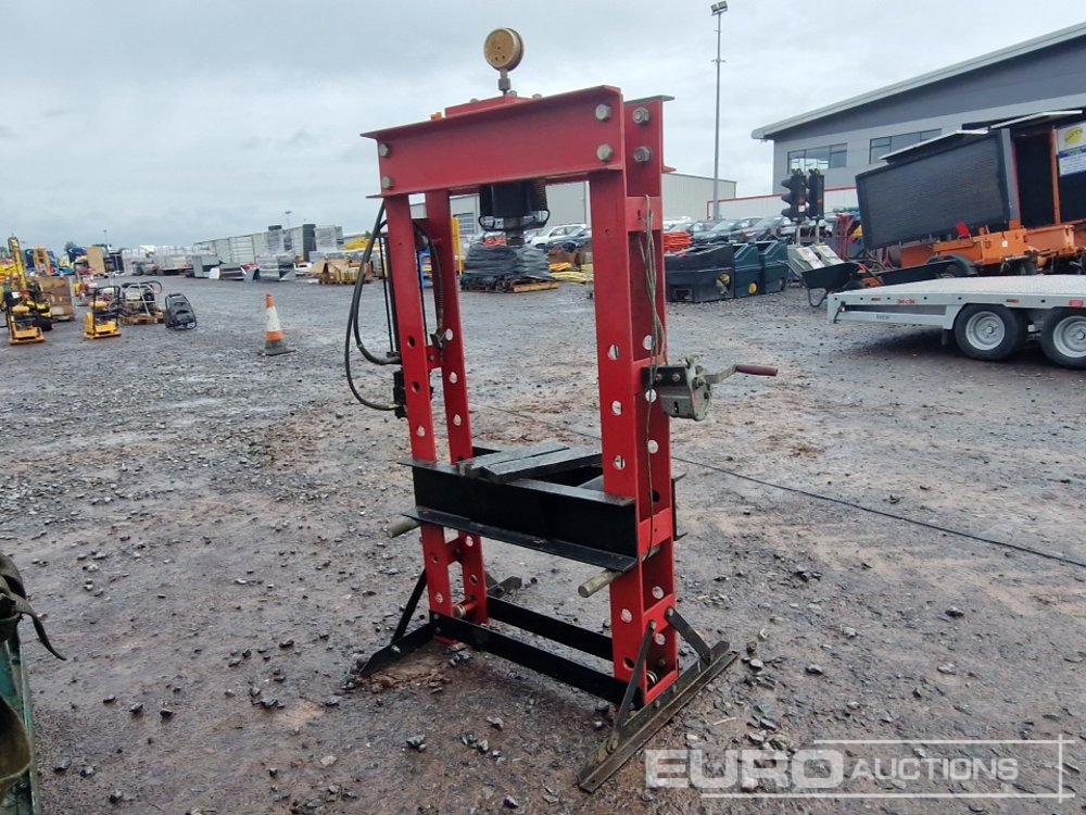 Torin Big Red 50 Ton Hydraulic Press - Máy móc nông nghiệp: hình 4 Torin Big Red 50 Ton Hydraulic Press - Máy móc nông nghiệp: hình 4