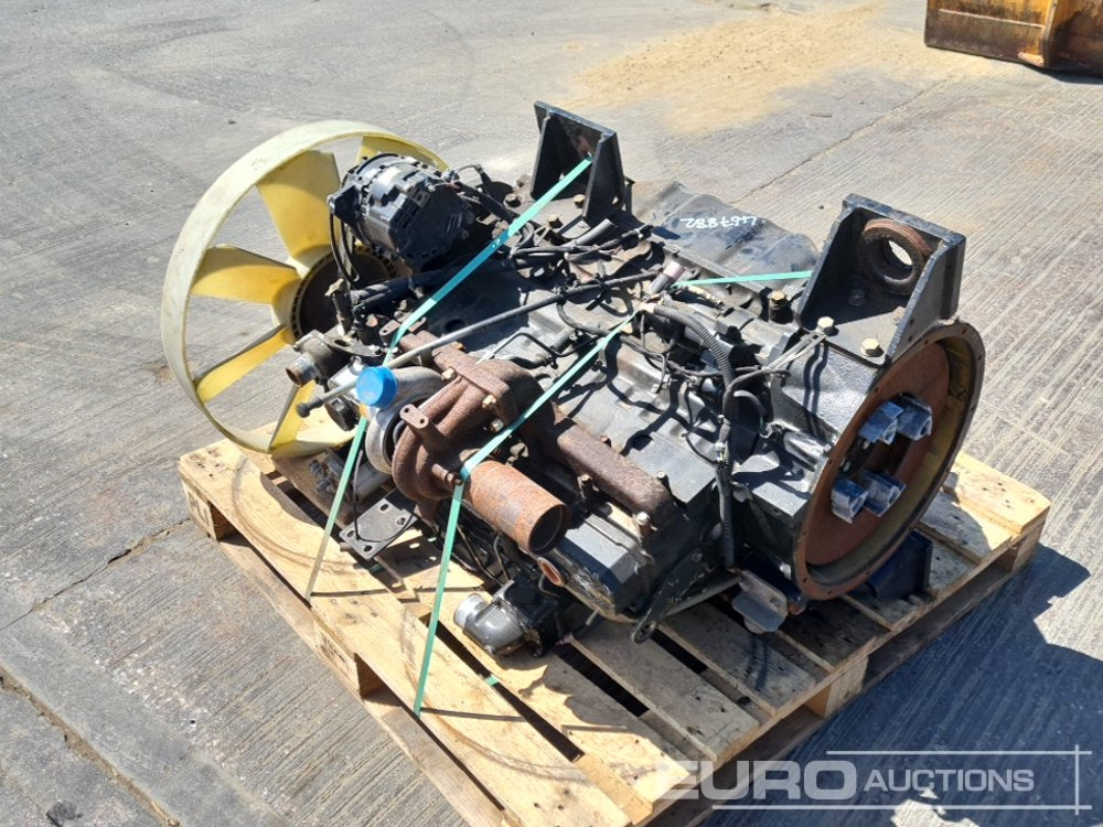 Mitsubishi 6 Cylinder Engine - Động cơ: hình 3 Mitsubishi 6 Cylinder Engine - Động cơ: hình 3