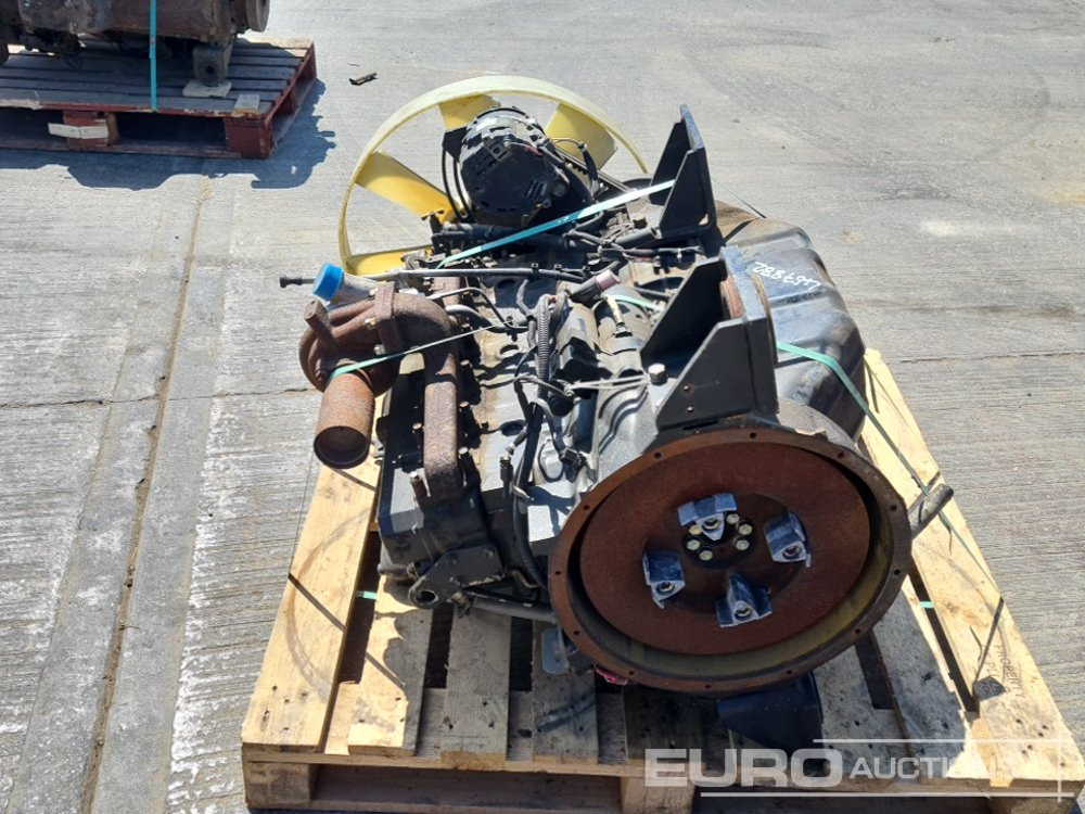 Mitsubishi 6 Cylinder Engine - Động cơ: hình 4 Mitsubishi 6 Cylinder Engine - Động cơ: hình 4