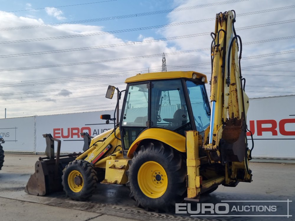 New Holland LB95-4PT - Máy xúc trước múc sau: hình 3 New Holland LB95-4PT - Máy xúc trước múc sau: hình 3