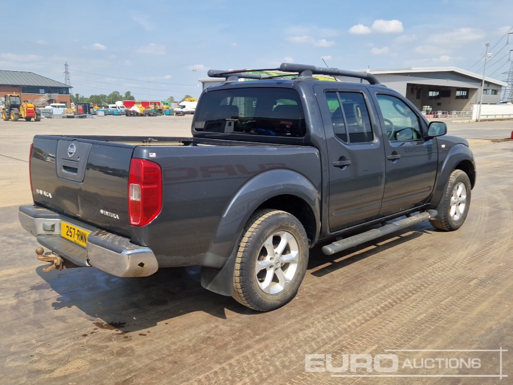 Nissan Navara Aventura - Xe bán tải: hình 5 Nissan Navara Aventura - Xe bán tải: hình 5