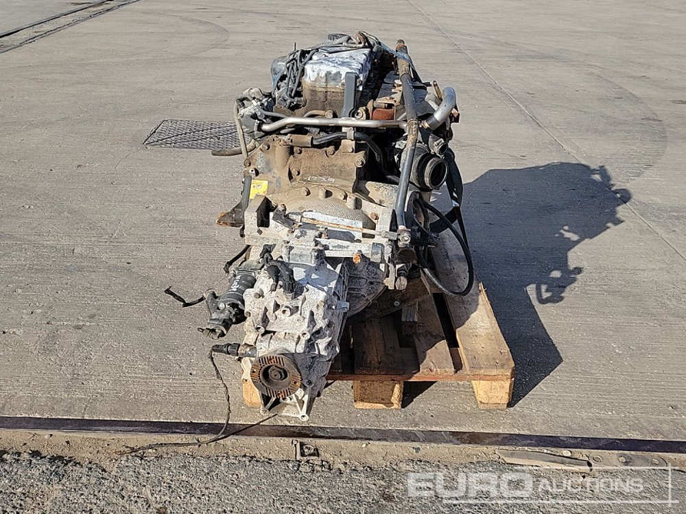 Paccar 4 Cylinder Engine, Gearbox - Động cơ: hình 4 Paccar 4 Cylinder Engine, Gearbox - Động cơ: hình 4