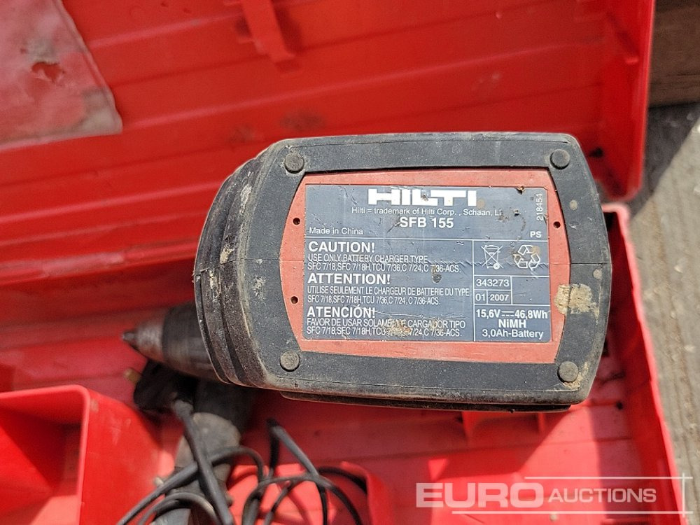 Trang thiết bị xây dựng Paslode PPM35Ci Battery Nail Gun, Bosch 230Volt Heat Gun, Hilti Battery Drill (3 of), 110Volt Transformer: hình 25