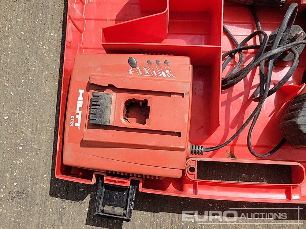 Trang thiết bị xây dựng Paslode PPM35Ci Battery Nail Gun, Bosch 230Volt Heat Gun, Hilti Battery Drill (3 of), 110Volt Transformer: hình 20