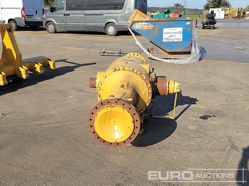 CAT Drive Axle to suit Wheeled Loader - Phụ tùng: hình 4 CAT Drive Axle to suit Wheeled Loader - Phụ tùng: hình 4