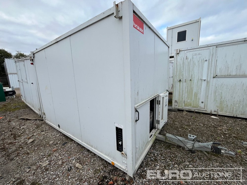 Single Axle Welfare Unit, Toilet, Drying Room, 3.3kVA Generator (Sold Off Site, Situated at Lyncastle Rd, Barleycastle Trading Estate, Warrington WA4 4RE, Contact James Turner 0044 7796 615 692 For Mo - Container biển: hình 3 Single Axle Welfare Unit, Toilet, Drying Room, 3.3kVA Generator (Sold Off Site, Situated at Lyncastle Rd, Barleycastle Trading Estate, Warrington WA4 4RE, Contact James Turner 0044 7796 615 692 For Mo - Container biển: hình 3