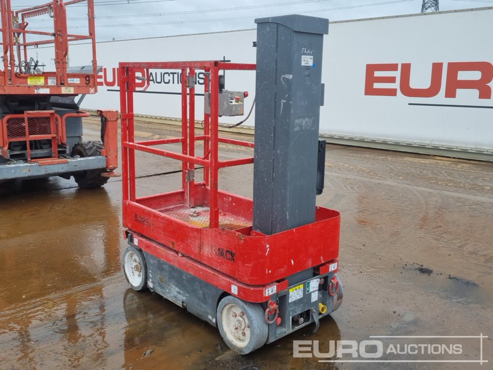 SkyJack SJ16 - Nền bục trên không: hình 3 SkyJack SJ16 - Nền bục trên không: hình 3