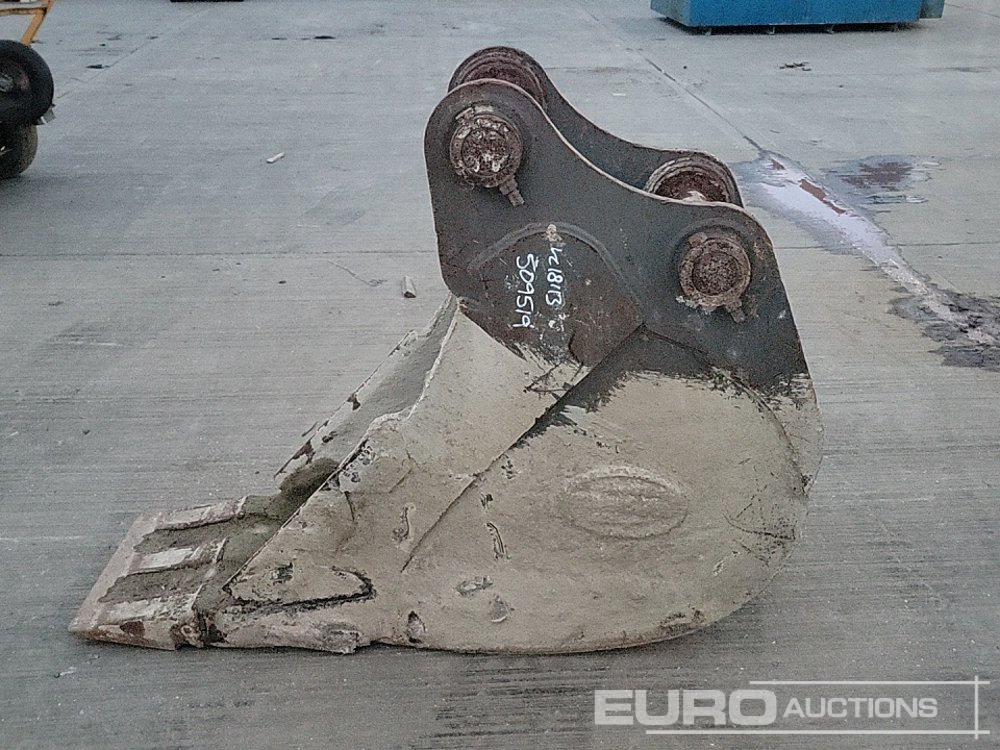 Strickland 18" Digging Bucket 80mm Pin to suit 20 Ton Excavator - Gầu: hình 2 Strickland 18" Digging Bucket 80mm Pin to suit 20 Ton Excavator - Gầu: hình 2