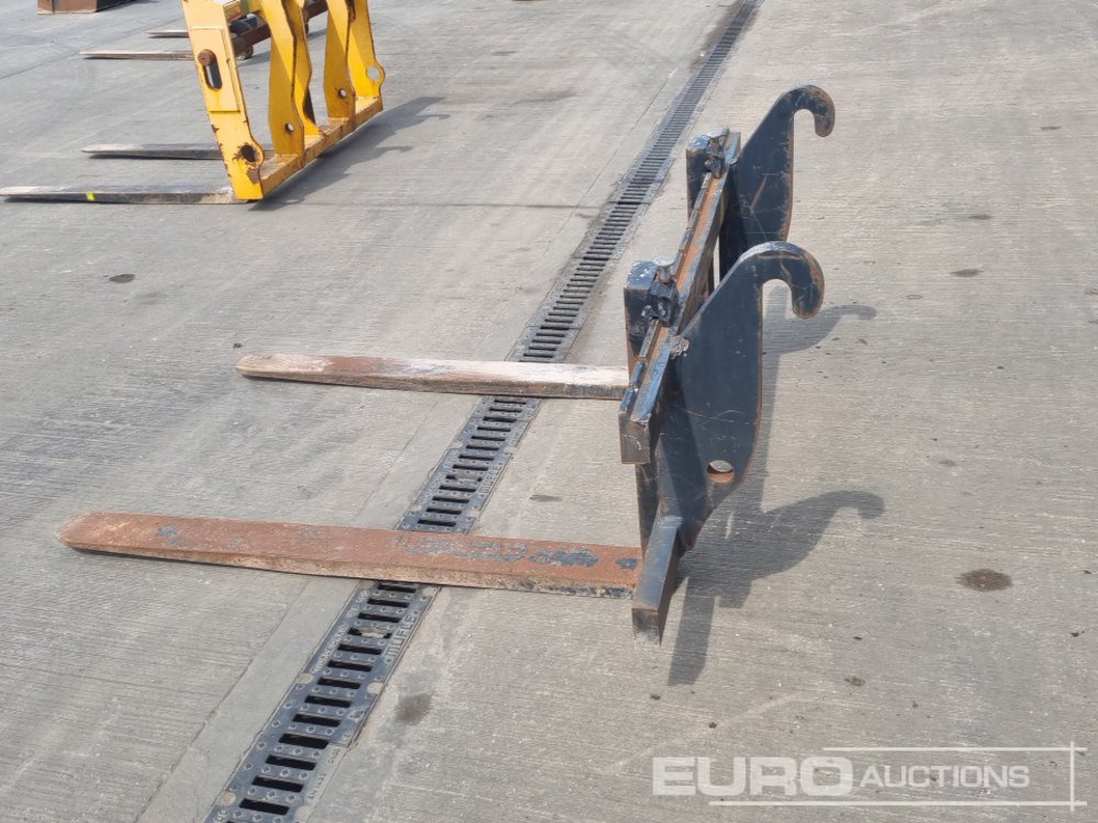 2014 Fork Carriage & Forks to suit JCB 409 Wheeleed Loader - Thiết bị xử lý vật liệu: hình 2 2014 Fork Carriage & Forks to suit JCB 409 Wheeleed Loader - Thiết bị xử lý vật liệu: hình 2