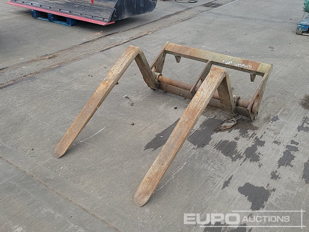 Fork Frame & Forks to suit Manitou Telehandler - Thiết bị xử lý vật liệu: hình 1 Fork Frame & Forks to suit Manitou Telehandler - Thiết bị xử lý vật liệu: hình 1