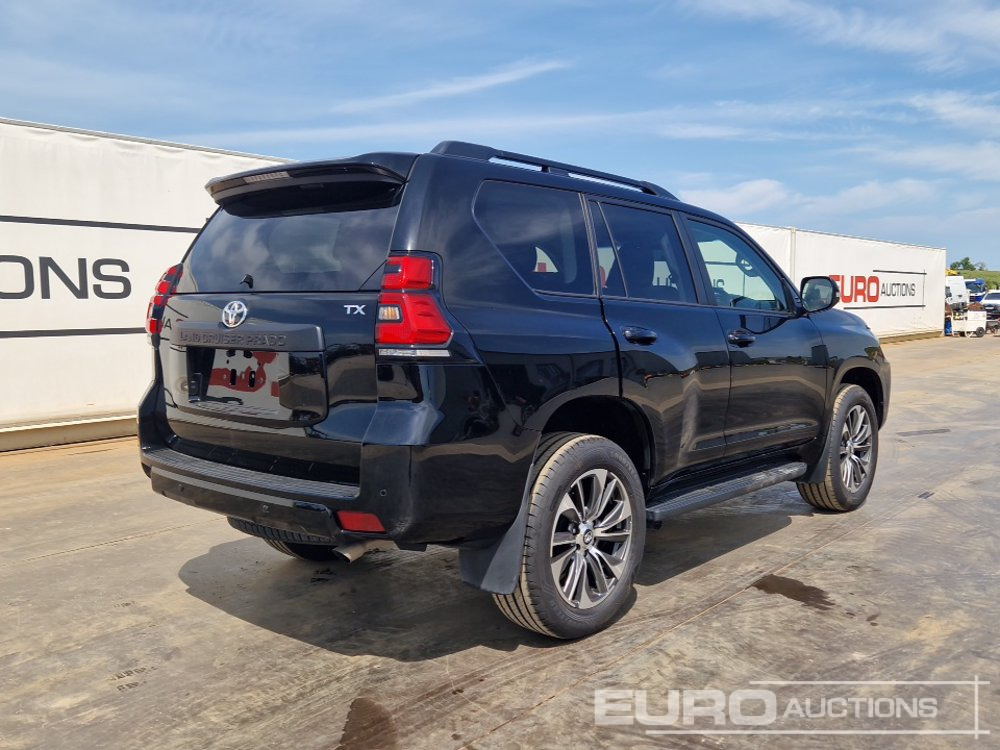 Toyota Land Cruiser - SUV: hình 5 Toyota Land Cruiser - SUV: hình 5