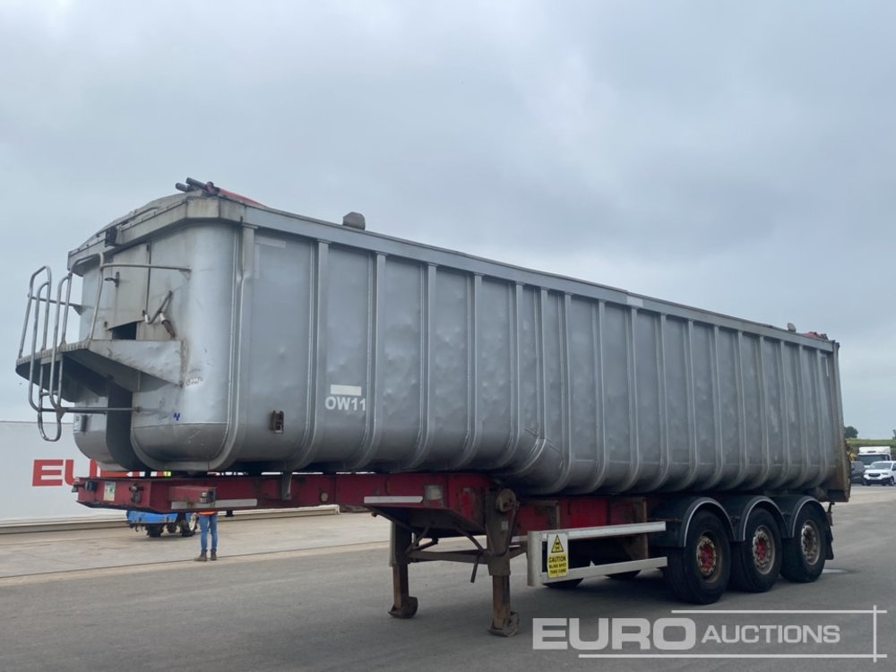 United Tri Axle Bulk Tipping Trailer, Aluminium Body, Roll Over Cover - Sơ mi rơ moóc ben: hình 1 United Tri Axle Bulk Tipping Trailer, Aluminium Body, Roll Over Cover - Sơ mi rơ moóc ben: hình 1