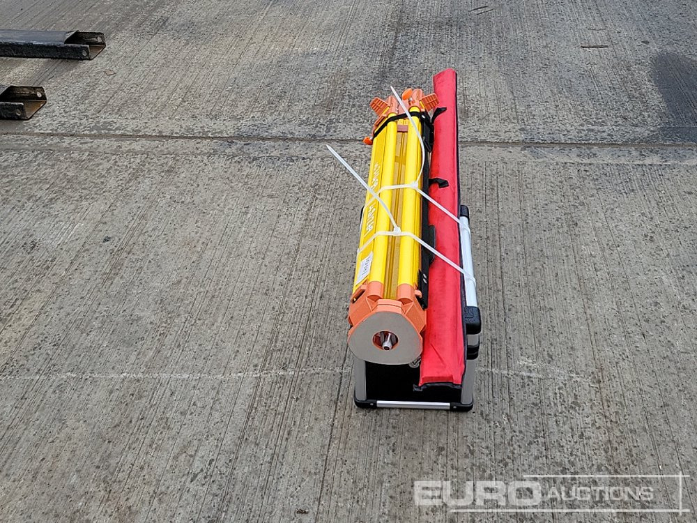 Unused 2025 Captok Self-Leveling Rotary Laser Level With Batteries, Receiver, Tripod, Grade Rod - Trang thiết bị xây dựng: hình 2 Unused 2025 Captok Self-Leveling Rotary Laser Level With Batteries, Receiver, Tripod, Grade Rod - Trang thiết bị xây dựng: hình 2