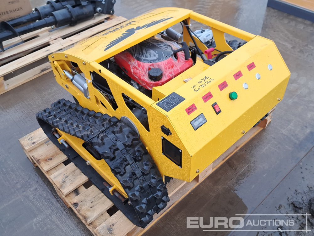 Unused 2025 Salini RC-900 Radio Controlled Tracked Lawnmower (Controls in Office) - Máy cắt cỏ vườn: hình 3 Unused 2025 Salini RC-900 Radio Controlled Tracked Lawnmower (Controls in Office) - Máy cắt cỏ vườn: hình 3