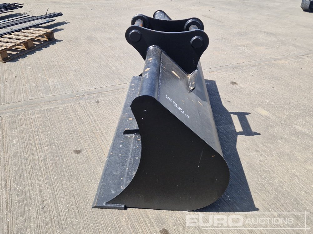Unused 70" Ditching Bucket 65mm Pin to suit 13 Ton Excavator - Gầu: hình 2 Unused 70" Ditching Bucket 65mm Pin to suit 13 Ton Excavator - Gầu: hình 2