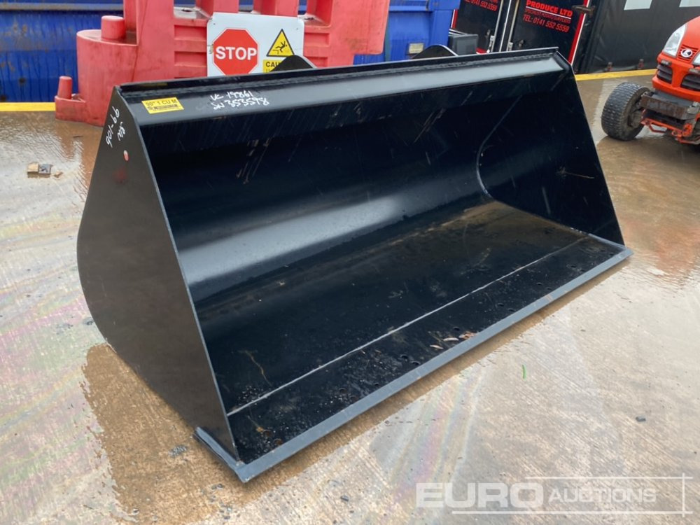 Unused 90" Strickland Front Loading Bucket to suit Manitou Telehandler - Gầu: hình 4 Unused 90" Strickland Front Loading Bucket to suit Manitou Telehandler - Gầu: hình 4