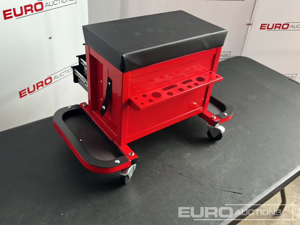 Unused Boss Wheeled Stool Tool Box, 3 Drawers, Magnetic Trays - Trang thiết bị xưởng: hình 4 Unused Boss Wheeled Stool Tool Box, 3 Drawers, Magnetic Trays - Trang thiết bị xưởng: hình 4