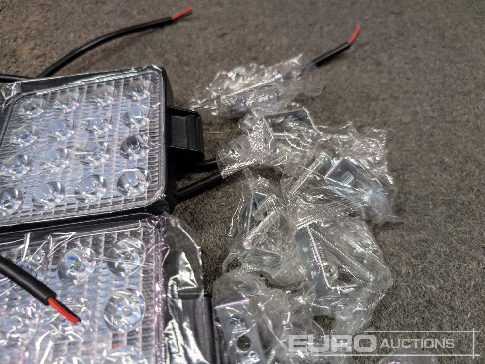 Trang thiết bị xây dựng Unused LED Work Lights, 48w, 12V/24V, Adjustable Bracket, IP67 Waterproof, 6000k White (10 of): hình 7
