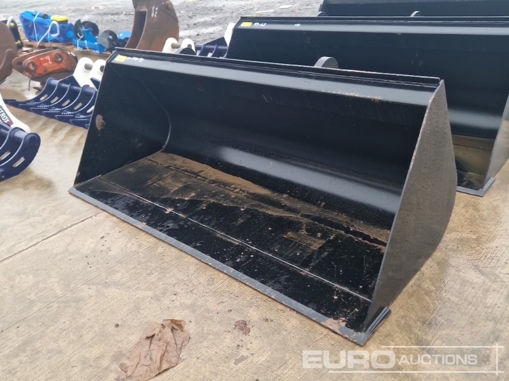 Unused Strickland 90" Loading Bucket to suit JCB Telehandler - Gầu: hình 1 Unused Strickland 90" Loading Bucket to suit JCB Telehandler - Gầu: hình 1