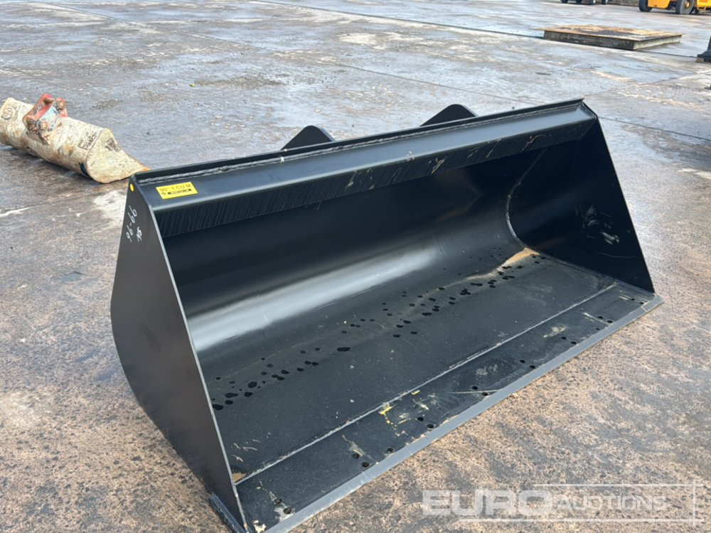 Unused Strickland 90" Loading Bucket to suit Manitou Telehandler - Gầu: hình 5 Unused Strickland 90" Loading Bucket to suit Manitou Telehandler - Gầu: hình 5