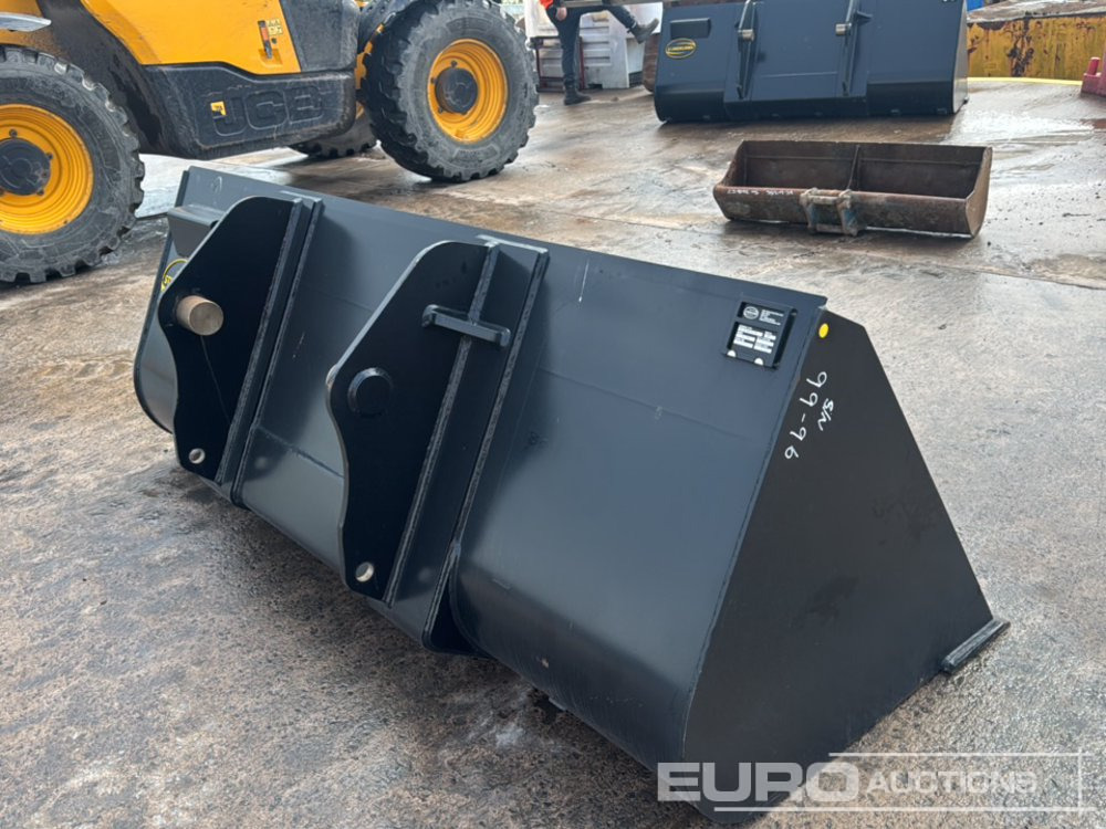 Unused Strickland 90" Loading Bucket to suit Manitou Telehandler - Gầu: hình 4 Unused Strickland 90" Loading Bucket to suit Manitou Telehandler - Gầu: hình 4