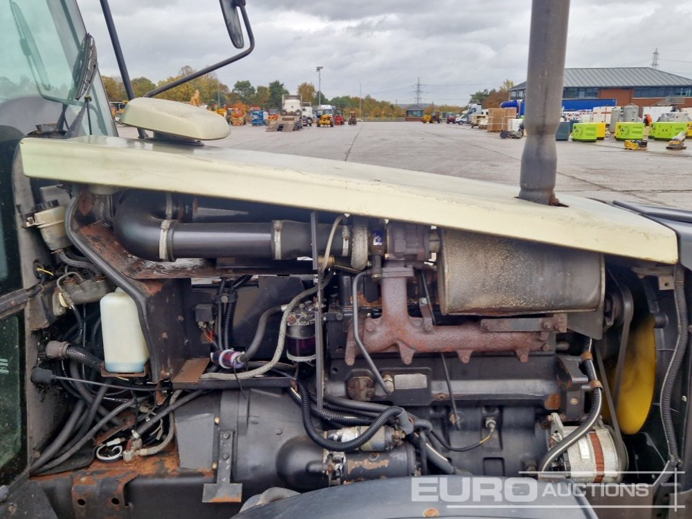 Máy cày Valtra 6400: hình 19 Máy cày Valtra 6400: hình 19