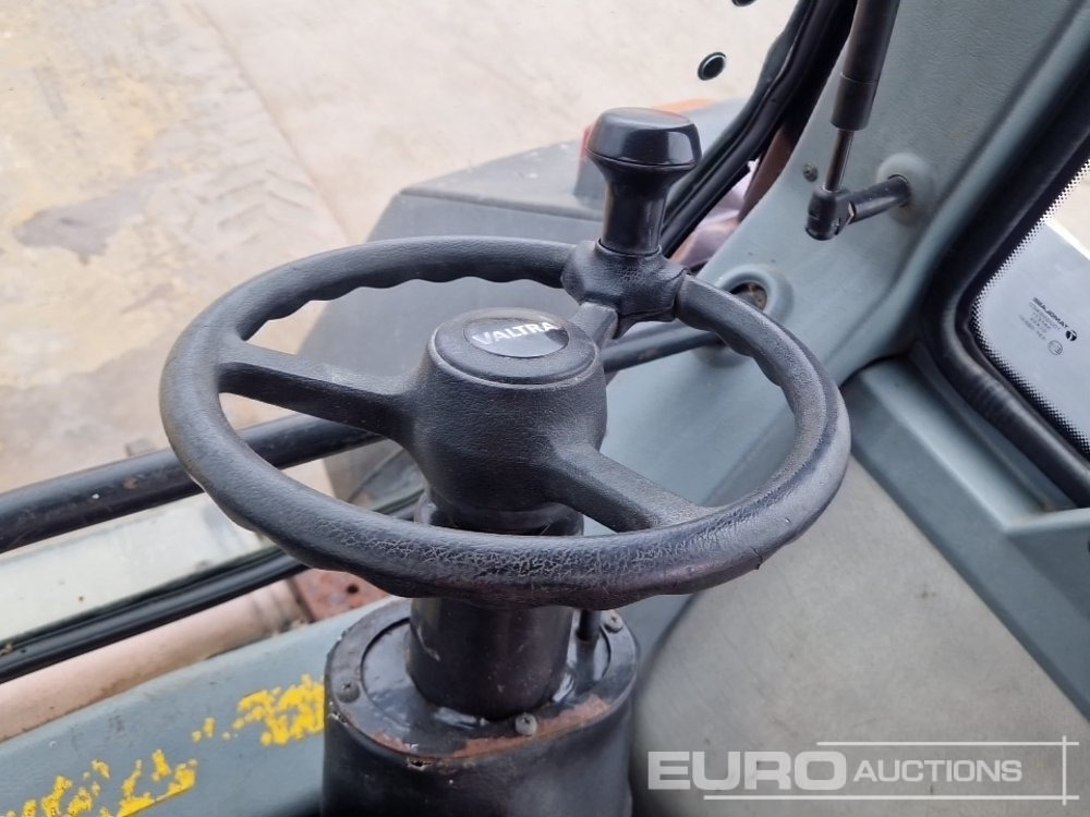 Máy cày Valtra 6400: hình 38 Máy cày Valtra 6400: hình 38