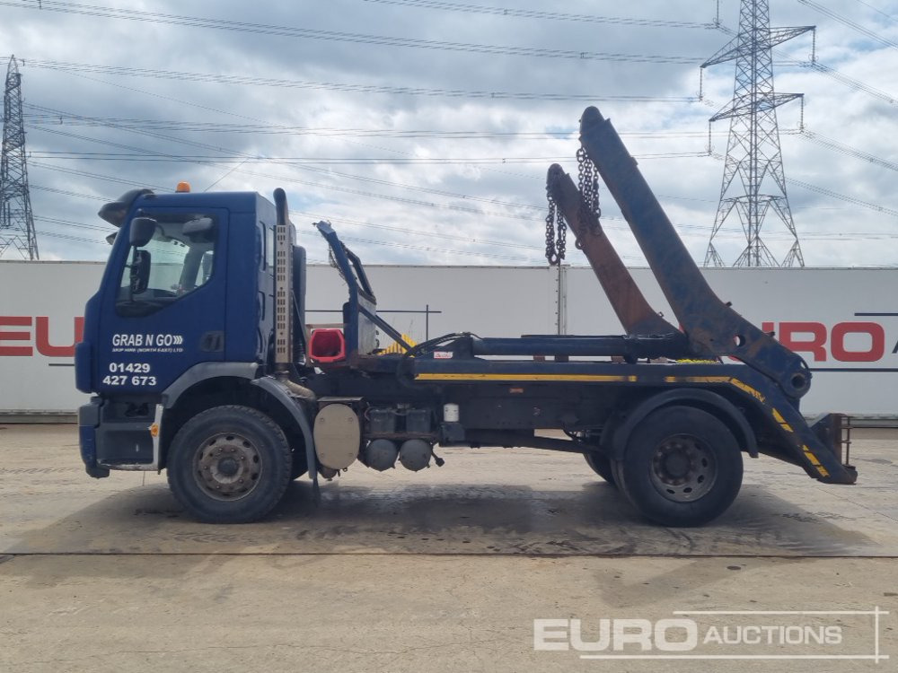 Volvo 4x2 Skip Loader Lorry, Extendable Arms, Manual Gearbox (Reg. Docs. & Plating Certificate Available) - Xe tải chở thùng nhỏ: hình 2 Volvo 4x2 Skip Loader Lorry, Extendable Arms, Manual Gearbox (Reg. Docs. & Plating Certificate Available) - Xe tải chở thùng nhỏ: hình 2
