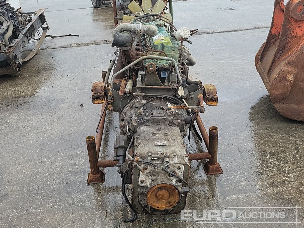 Volvo 6 Cylinder Engine, Gearbox - Động cơ: hình 4 Volvo 6 Cylinder Engine, Gearbox - Động cơ: hình 4