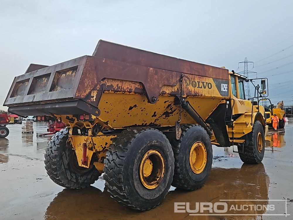 Volvo A25E - Xe ben đổ có khớp nối: hình 5 Volvo A25E - Xe ben đổ có khớp nối: hình 5
