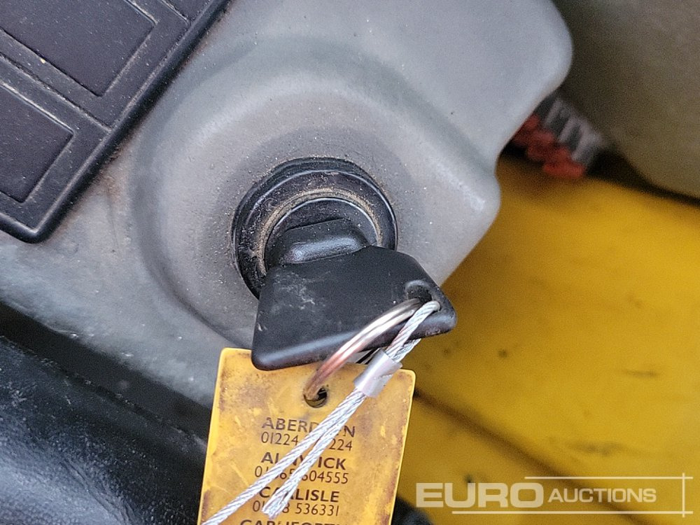 Máy xúc mini Volvo EC15B: hình 40 Máy xúc mini Volvo EC15B: hình 40