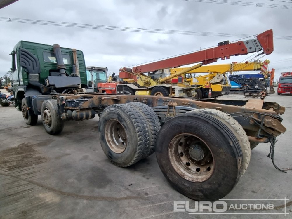 Volvo FM400 - Xe tải khung gầm: hình 2 Volvo FM400 - Xe tải khung gầm: hình 2