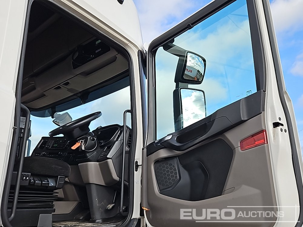 Xe đầu kéo 2023 Scania R560: hình 28