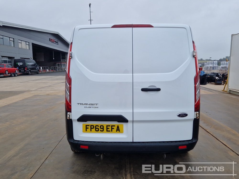 2020 Ford Transit Custom 300 - Xe tải nhỏ: hình 4 2020 Ford Transit Custom 300 - Xe tải nhỏ: hình 4