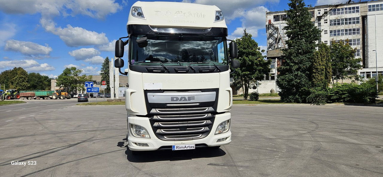 DAF XF 105.460 - Xe đầu kéo: hình 2 DAF XF 105.460 - Xe đầu kéo: hình 2
