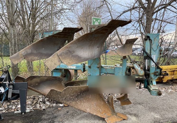 Aratro usato Nuova Comas - Cày: hình 3 Aratro usato Nuova Comas - Cày: hình 3