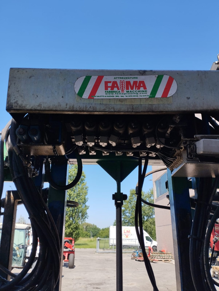 Cimatrice usata doppia VBC - Dàn băm cỏ/ Mulcher: hình 3 Cimatrice usata doppia VBC - Dàn băm cỏ/ Mulcher: hình 3