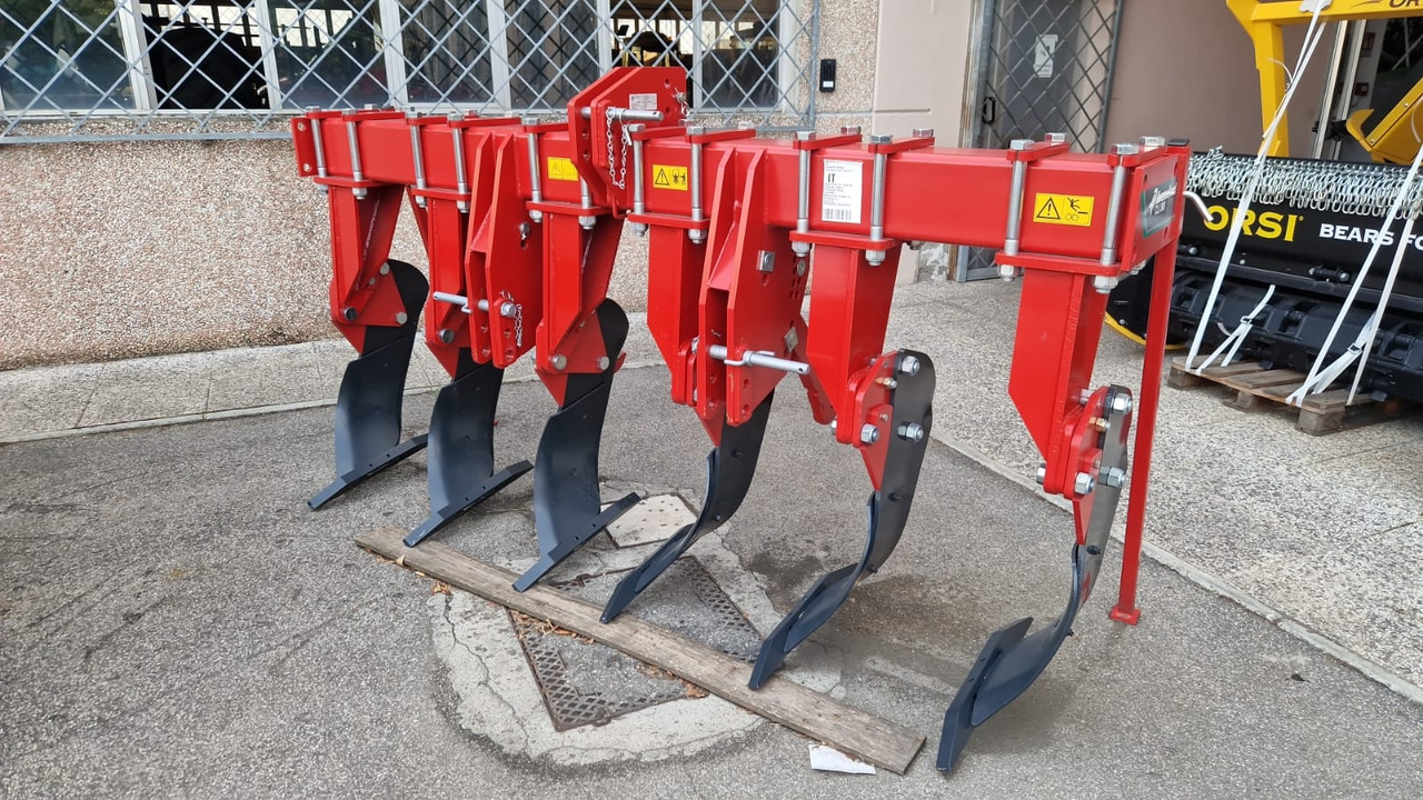 Dissodatore nuovo Kverneland CLI 630 - Máy cày sâu: hình 1 Dissodatore nuovo Kverneland CLI 630 - Máy cày sâu: hình 1